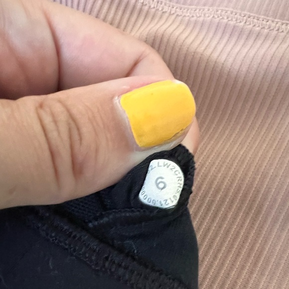 Lululemon Flow Y Bra - Picture 3 of 3